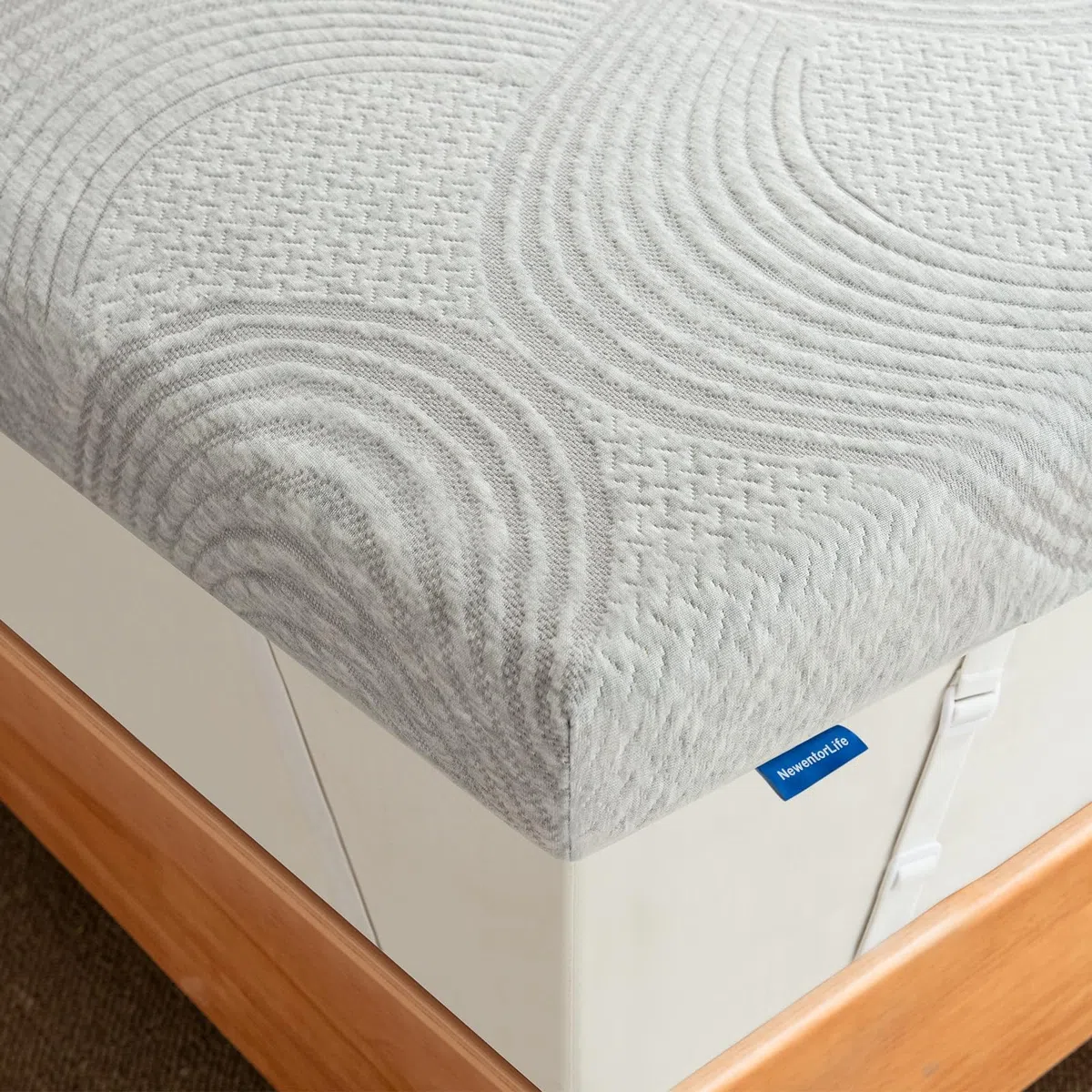 NewentorLife - Coprimaterasso 180 x 200 cm, altezza 7 cm, durezza H5/H6, per divano letto e letto a molle